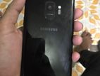 Samsung Galaxy S9 64 GB (Used)