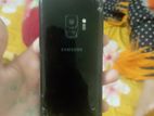 Samsung Galaxy S9 . (Used)