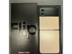 Samsung Galaxy Z Flip 4 a (Used)