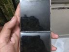 Samsung Galaxy Z Flip 4 . (Used)