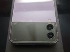 Samsung Galaxy Z Flip3 8/128 GB (Used)