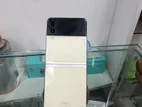Samsung Galaxy Z Flip3 8/128 Green (Used)