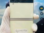 Samsung Galaxy Z Flip3 8GB RAM (Used)