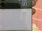 Samsung Galaxy Z Flip3 (Used)