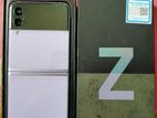 Samsung Galaxy Z Flip3 (Used)