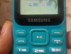 Samsung Guru Music 2 . (Used)