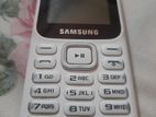 Samsung Guru Music 2 feature phone (Used)