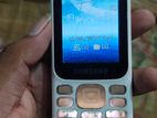 Samsung Guru Music 2 . (Used)