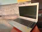 SAMSUNG i3 Laptop