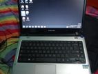 Samsung Laptop cor i 3