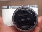 Samsung NX3000 Mirrorless