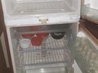 Frige for sell