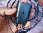 Samsung s20 used 25 Watt super fast charger