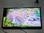 Samsung smart tv, like new 1year use