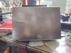 Samsung White Laptop Ram 4GB HDD 500GB