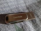 Sandisk 128 Gb pendrive