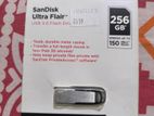 SanDisk Ultra Flair 256GB Pendrive (intake)