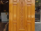 সেগুন কাঠের তৈরি দরজা