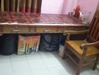 সেগুন কাঠের টেবিল