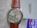 SEIKO 5 Grey Dial Automatic Dome shape Original JAPAN