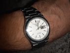 Seiko 5 medium dial auto watch