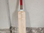 Cricket bat