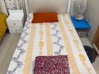 Semi-double Bed;