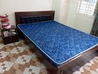 Semi-double bed set