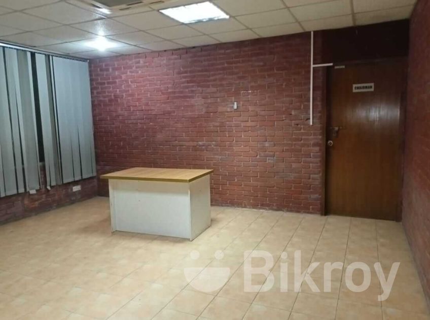 Semi Furnish Commercial Space rent in Gulshan Bikroy