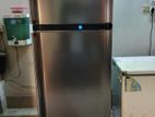 Sharp Refrigerator-freezer