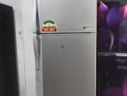 Sharp refrigerator non Frost 16cft