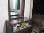 শিল করই কাঠ এর ড্রেসিং টেবিল