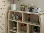 Showpiece shelf