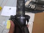 SHURE SM 7B Studio Microphone