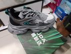 Sneaker for sell