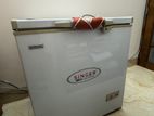 SINGER 138 litre deep fridge