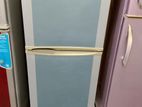 Singer 9 cft frost fridge