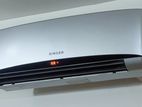 Singer Ac