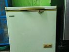 Singer BD-142-GL 138 Liter Chest Freezer