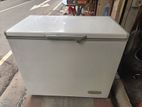 Singer brand deep freeze 250 Ltr fully fresh condition