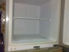 Singer Fridge for sell