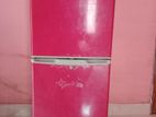 Singer Fridge For Sell