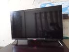 Singer LED TV