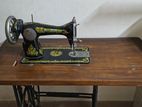 Singer Sewing Machine