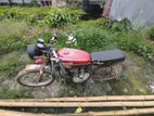 Singer SM125 ` 2010