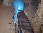 Singer SM125 . 2001