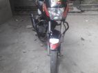 Singer SM125 . 2011