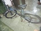 Size 26. Non gear. Suspension lock.