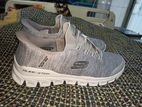 Skechers Men's Glide-Step Zefyr Hands Free Slip-in Sneaker বিক্রি হবে।