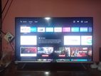 Skyworth 32" Smart TV